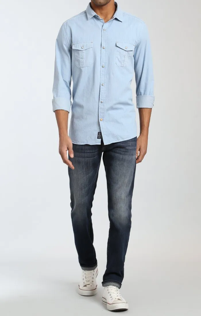 DENIM SHIRT IN LIGHT BLUE