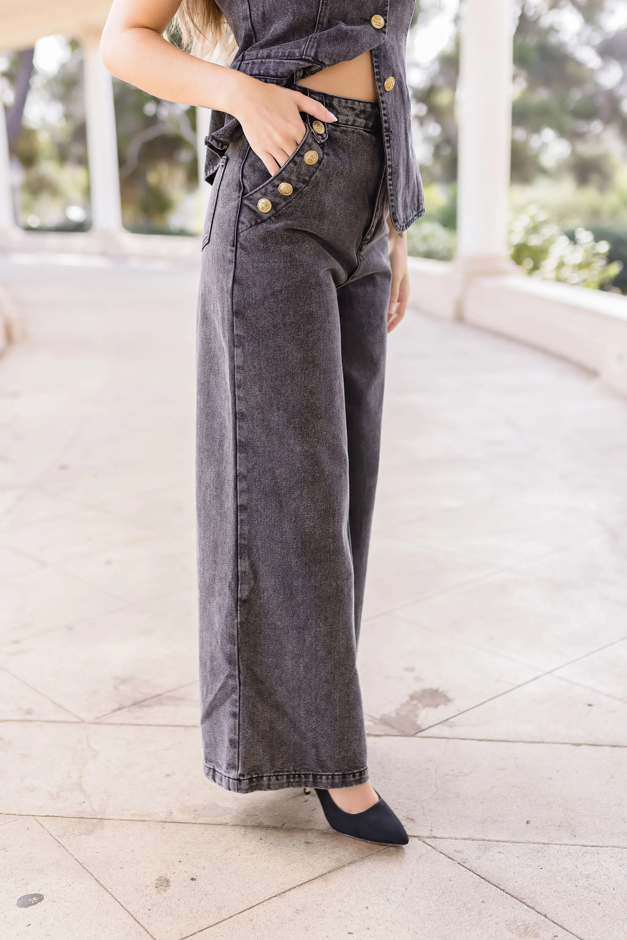 Devin Sleeveless Button Down Denim Vest And Pants Set Black