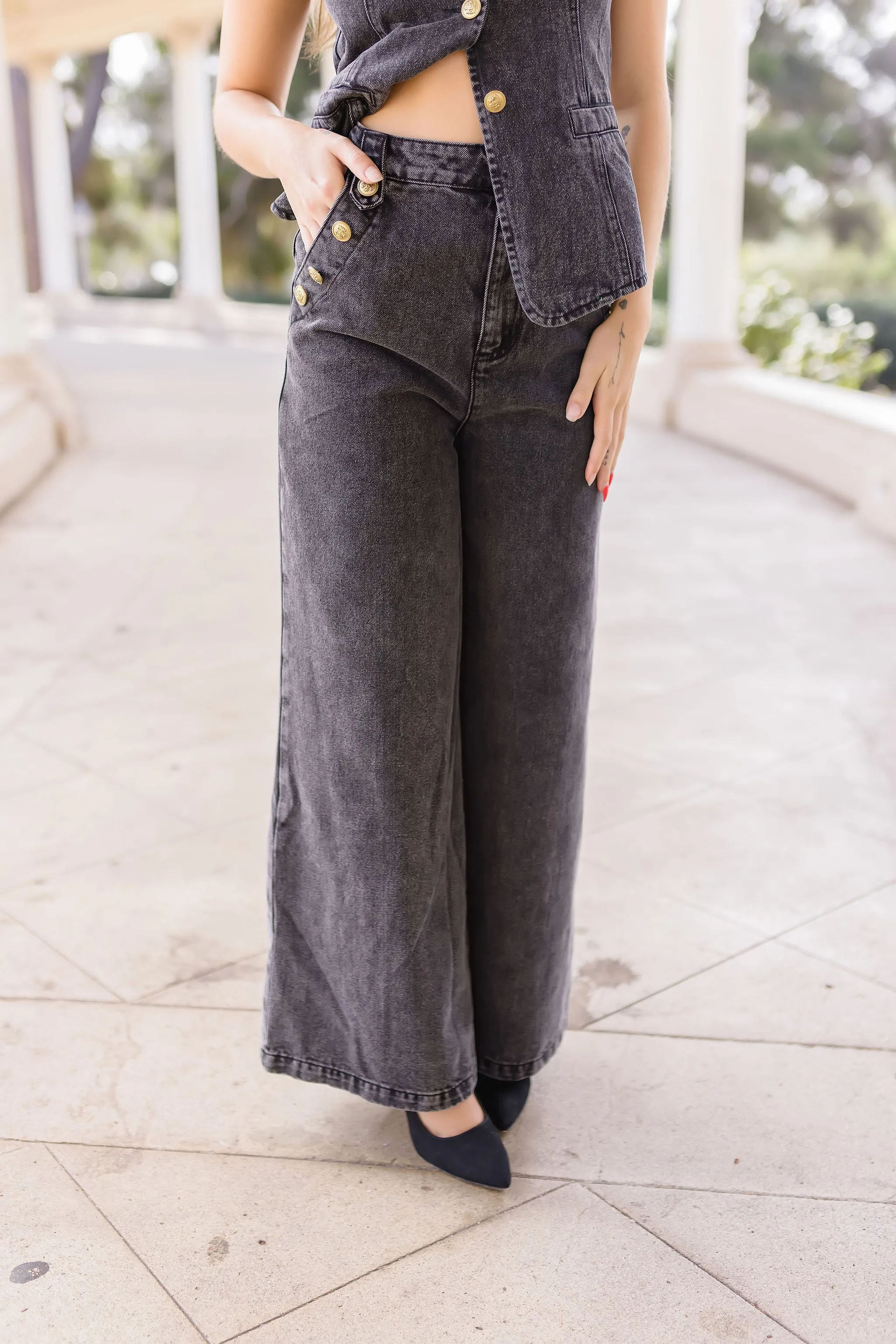 Devin Sleeveless Button Down Denim Vest And Pants Set Black