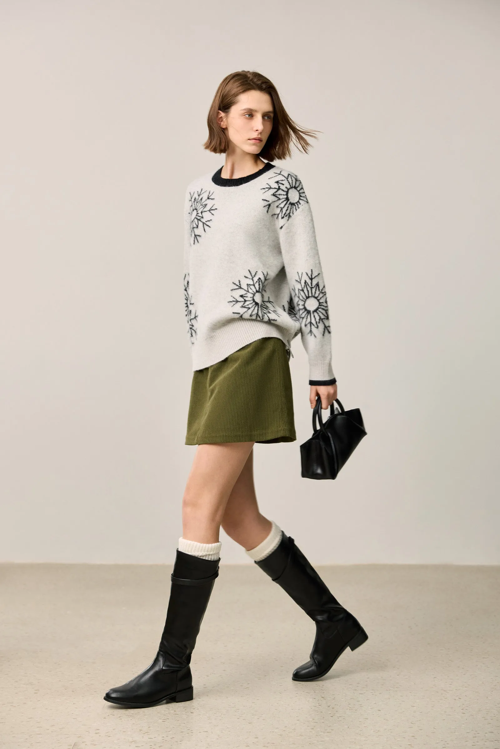 LILY Snowflake Pullover Crewneck Sweater