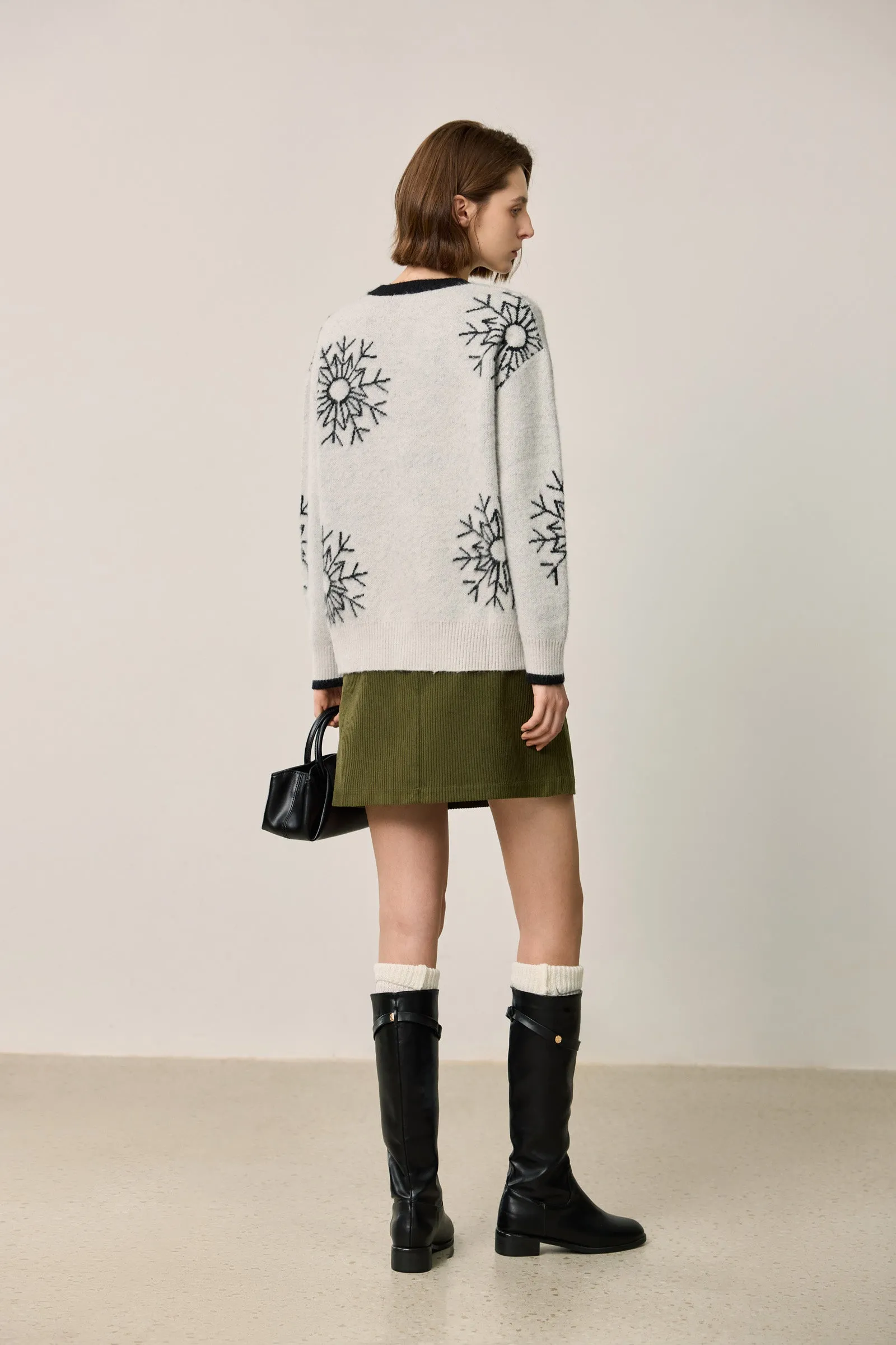 LILY Snowflake Pullover Crewneck Sweater