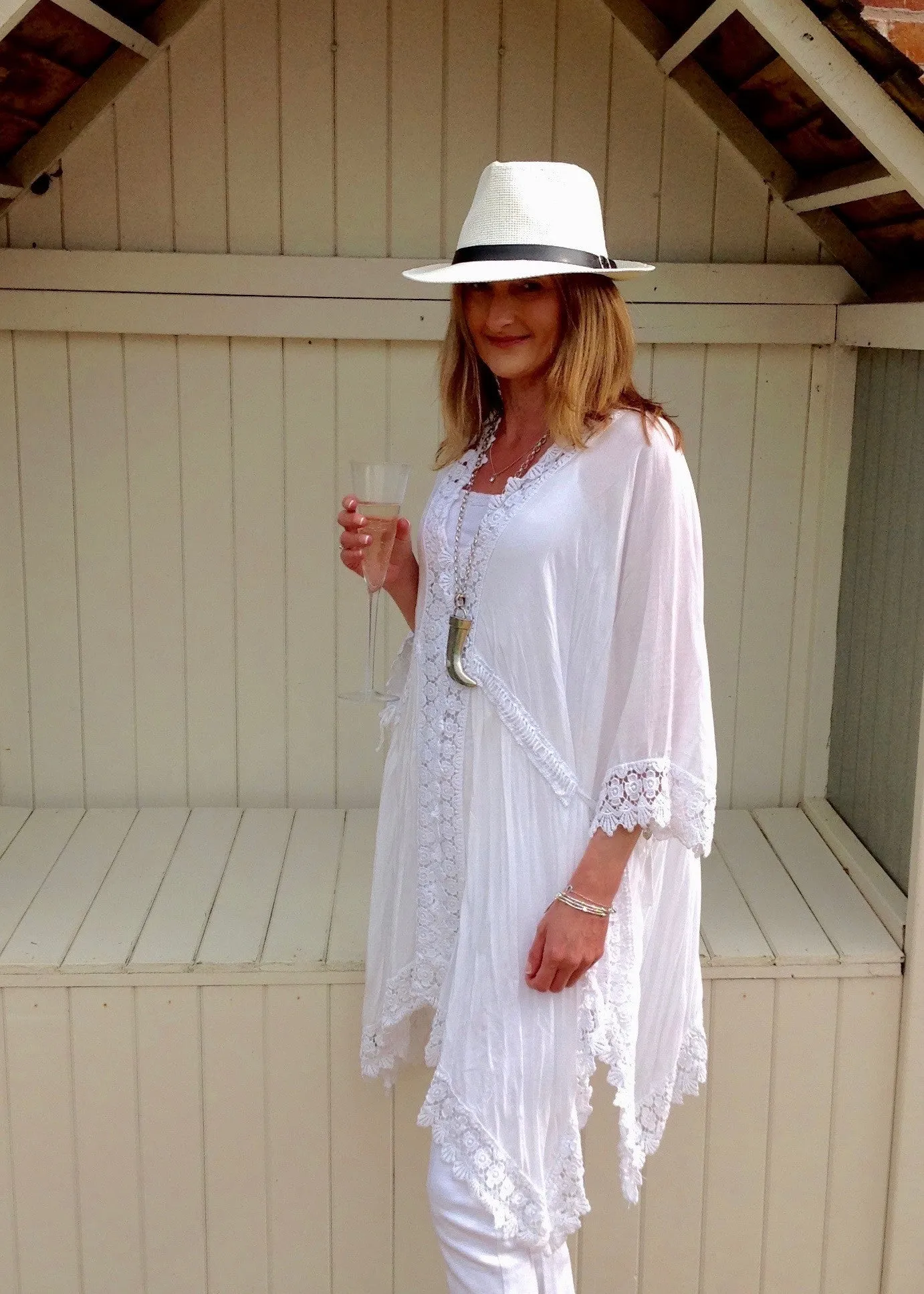 Sienna Lace Cotton Kimono in White Made In Italy By Feathers Of Italy One Size