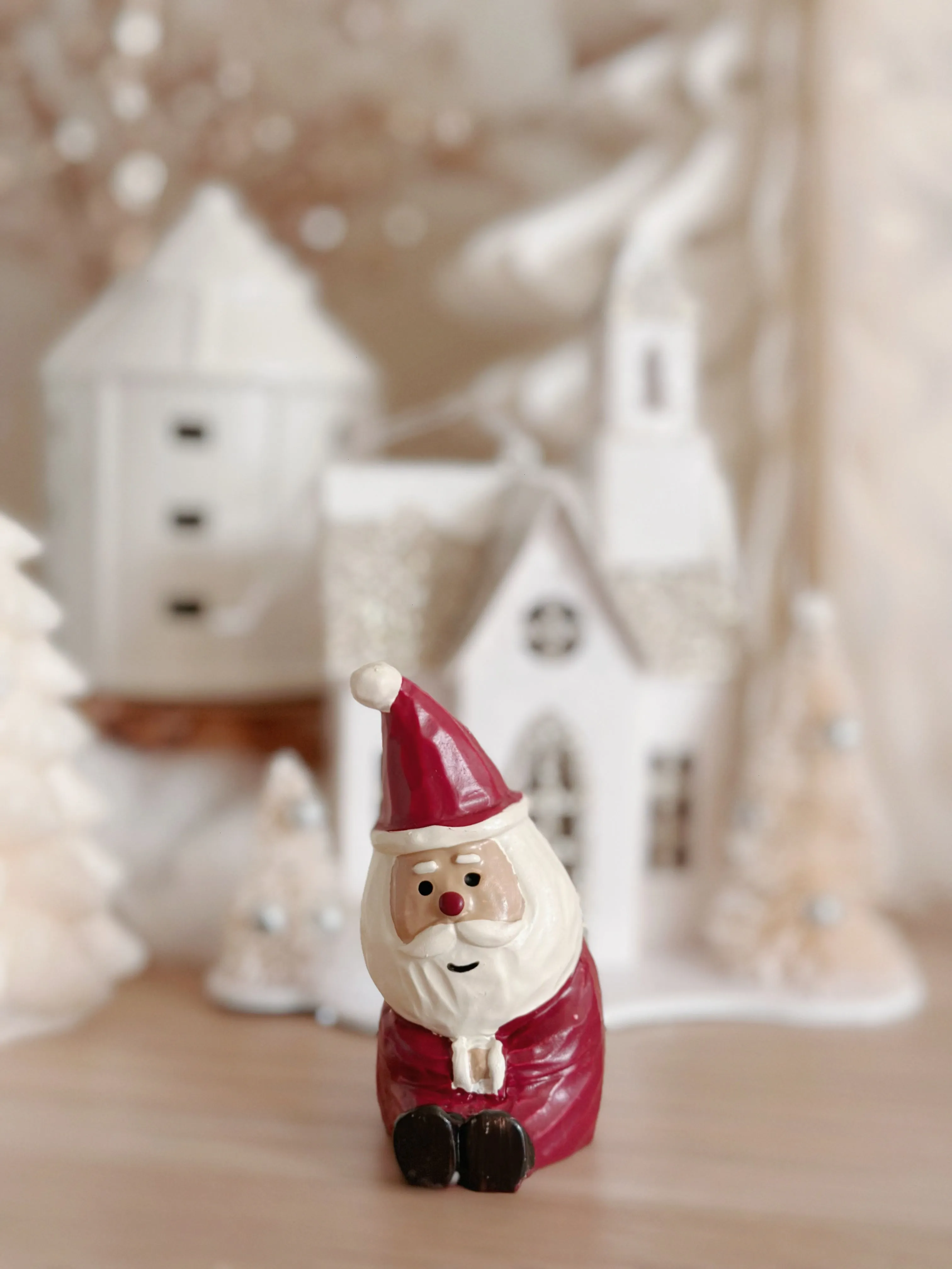 Vintage Noel Melody: Resin Christmas Mini Critter Collection (9 options)